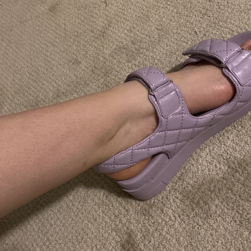 Call it spring sandals - Picture 8 of 10